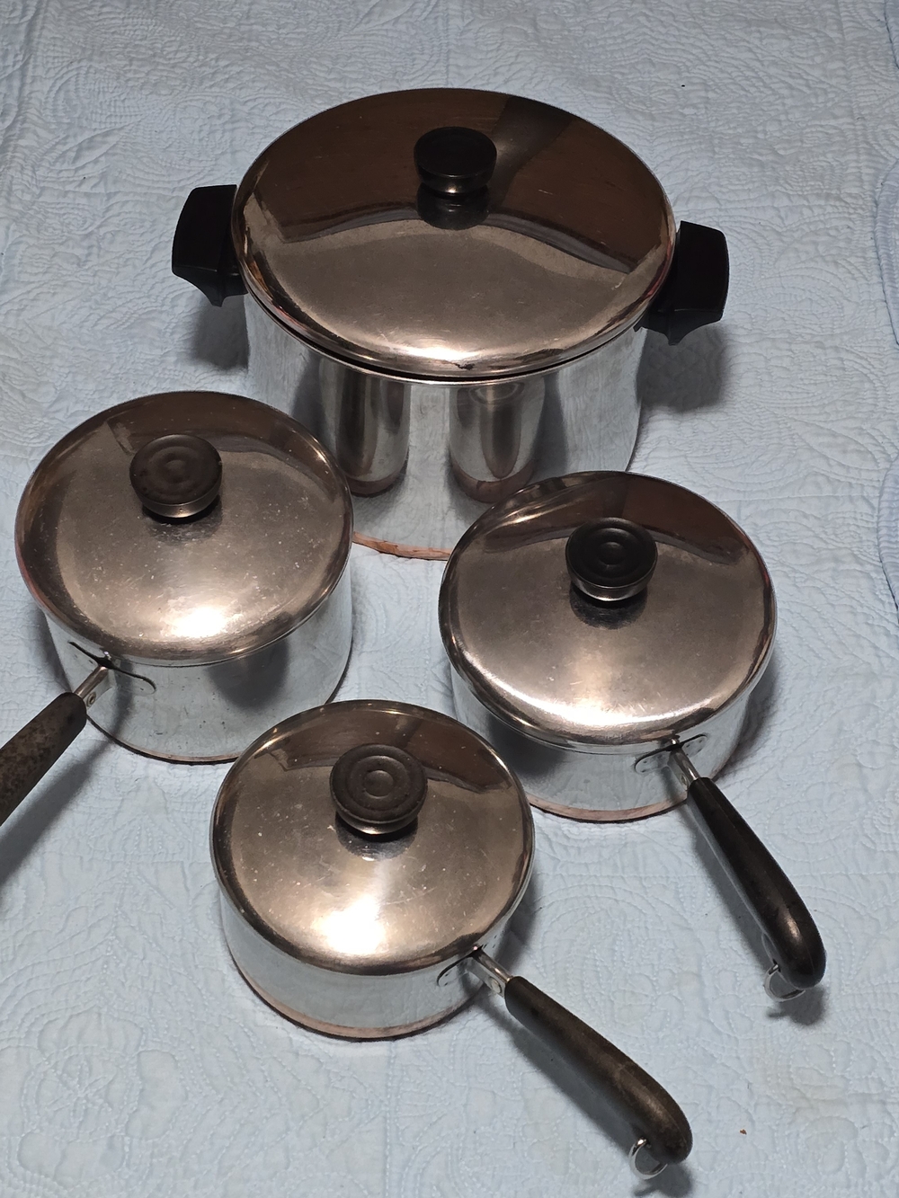 Vintage/Y2K 1801 Revere Ware Copper Bottom Pots W/Lids, 1qt, 1.5qt, 2qt, 6qt